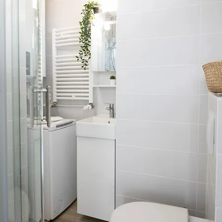 Apartment Woody 100m Du Balcon *